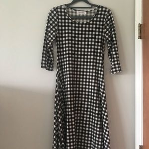 Checkered midi swing dress